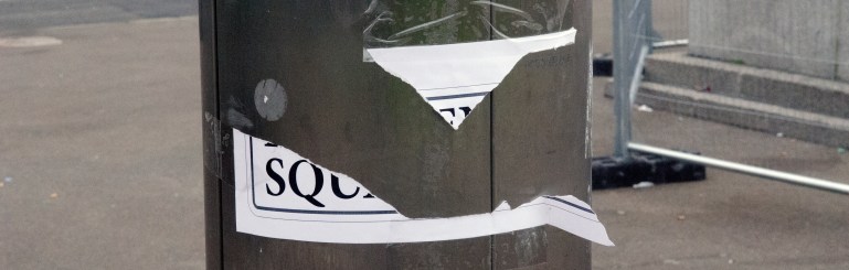 George Square, Glasgow was renamed 'Independence Square' by some independence supporters. The morning after, many of the signs were ripped down by unionists.